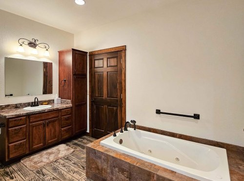 115 Otter Creek_ (19)