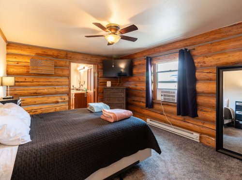 21 Jim Parrent Ln_ (35)