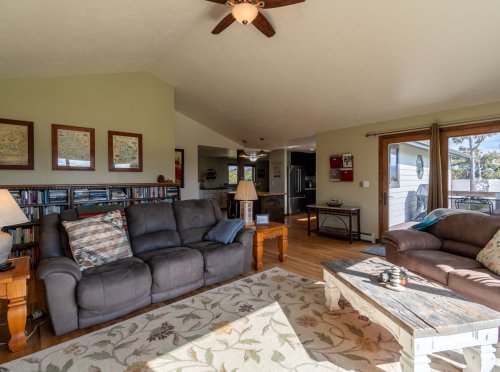 3950 Floweree Dr. 19