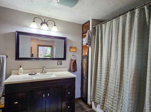 3950 Floweree Dr. 37
