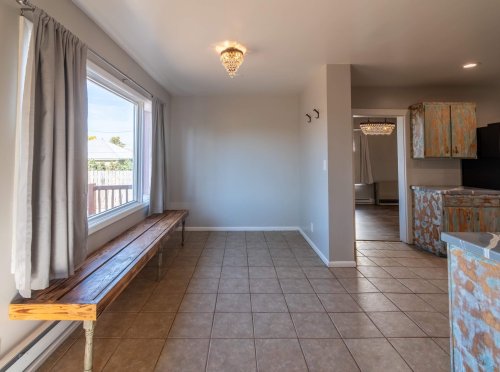 412 E. 4th_ (28)