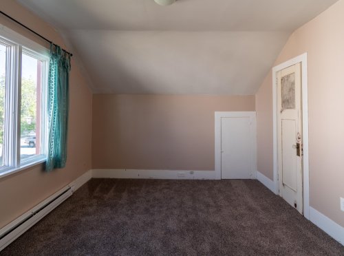 412 E. 4th_ (41)
