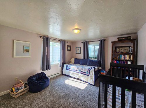 508 E 4th_ (47)