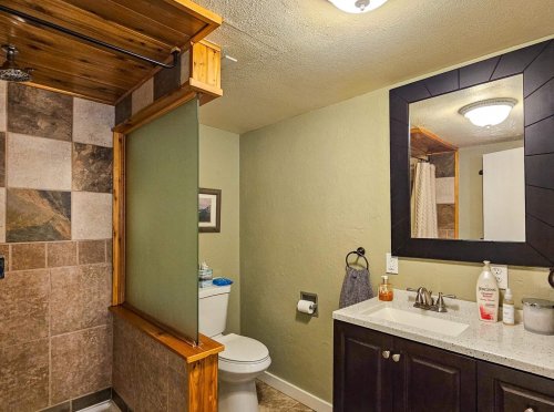 508 E 4th_ (55)